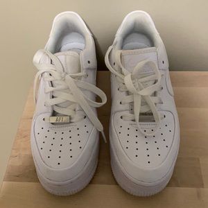 Nike Air Force 1 Sage Low